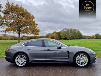 Used Porsche Panamera 2017 for sale - 76716309: Photo