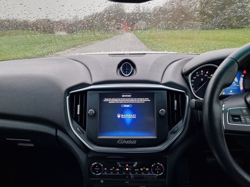 Used Maserati Ghibli 2014 for sale - 77397338: Photo 12