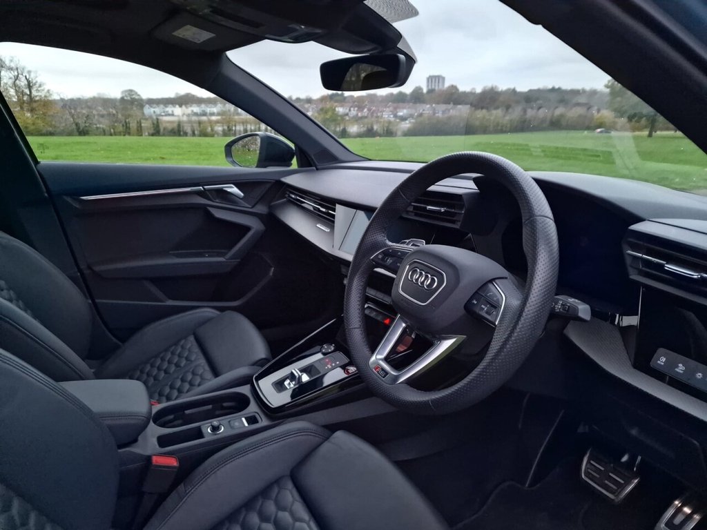 Used Audi RS3 2023 for sale - 76716226: Photo 9