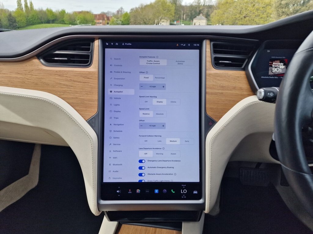 Used Tesla Model S 2019 for sale - 78206547: Photo 16