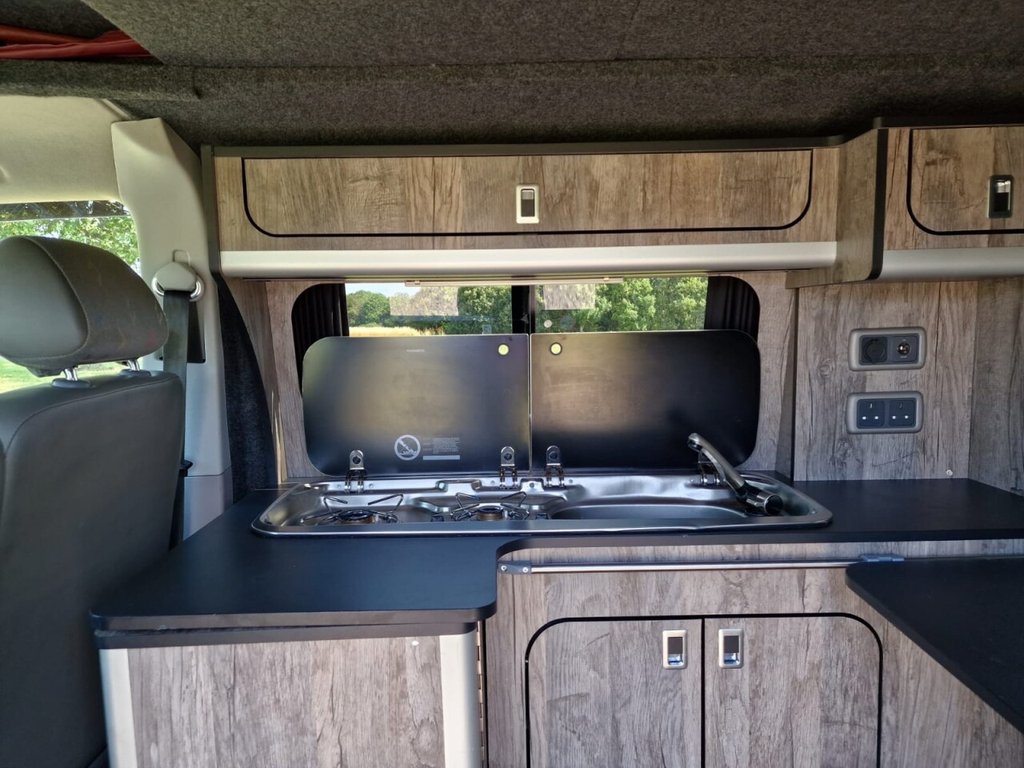 Used Volkswagen Transporter 2016 for sale - 76716293: Photo 14