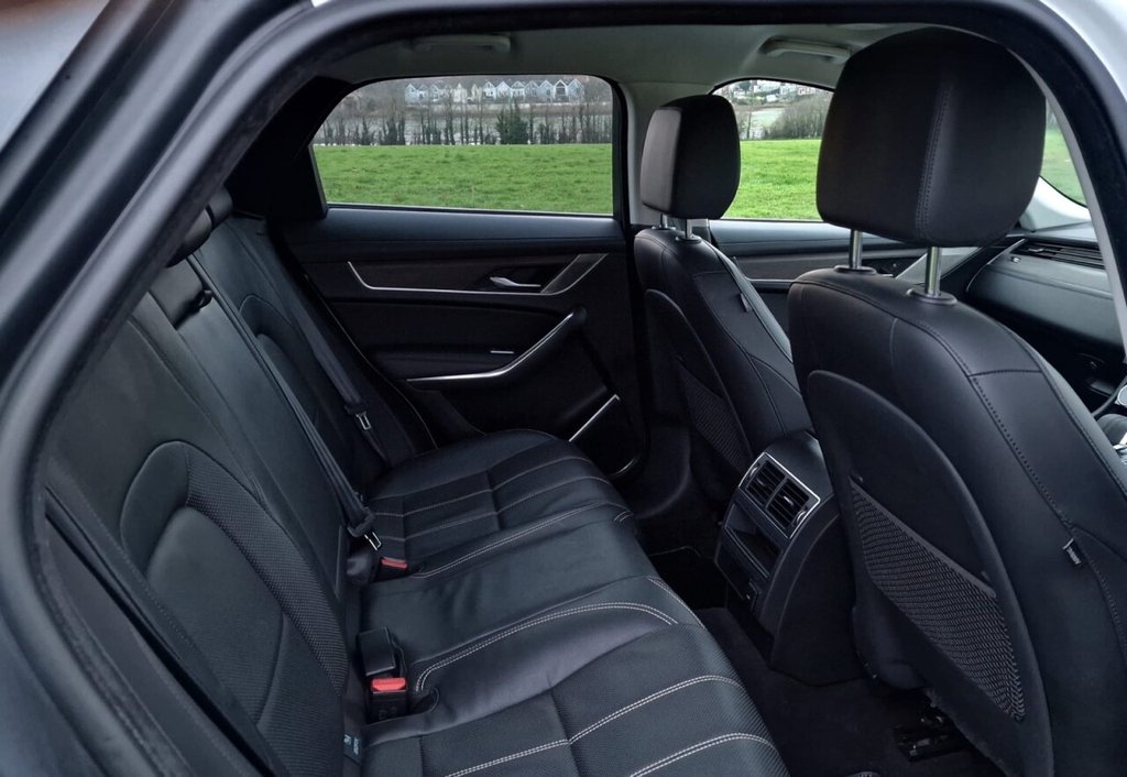 Used Jaguar F-Pace 2021 for sale - 76966238: Photo 11