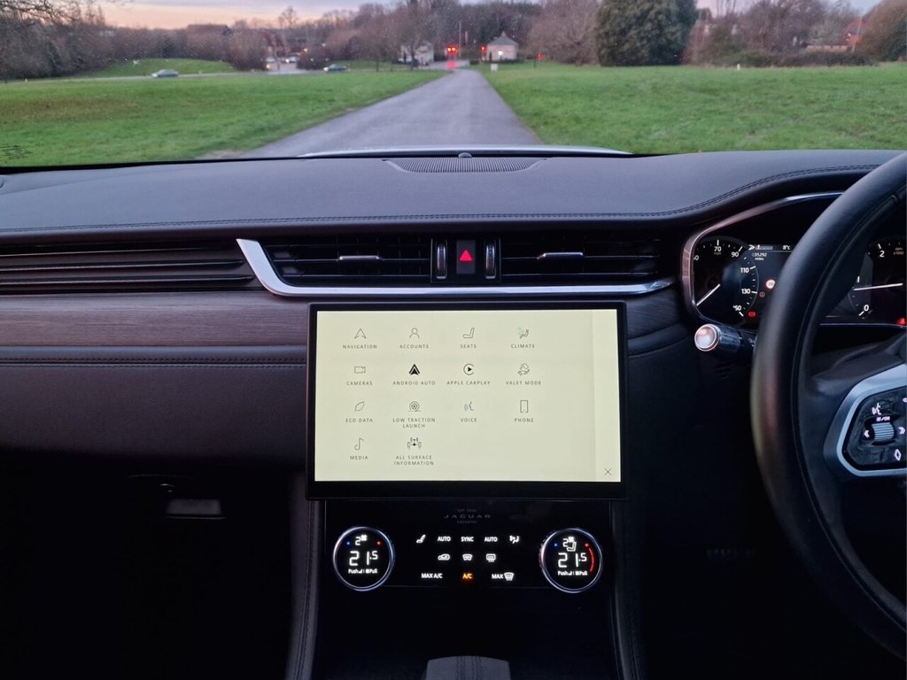 Used Jaguar F-Pace 2021 for sale - 76966238: Photo 17