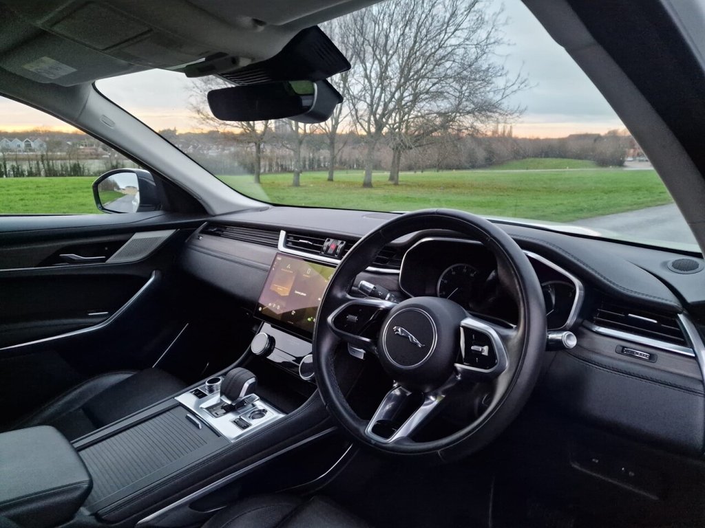 Used Jaguar F-Pace 2021 for sale - 76966238: Photo 21