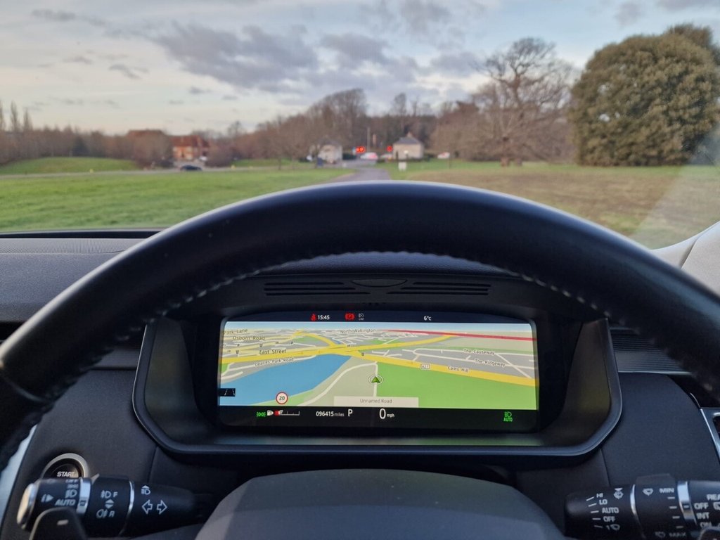 Used Land Rover Discovery 2018 for sale - 77133247: Photo 13