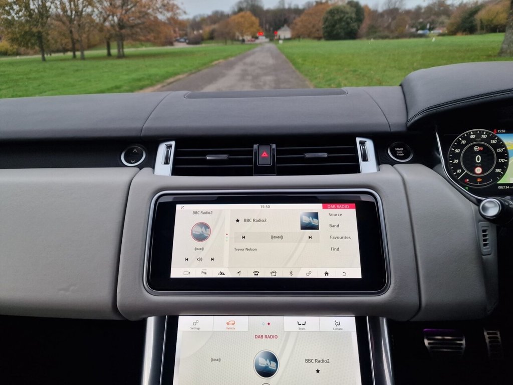 Used Land Rover Range Rover Sport 2018 for sale - 76883205: Photo 17