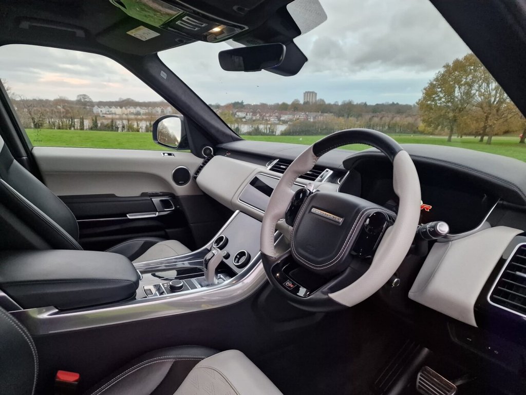 Used Land Rover Range Rover Sport 2018 for sale - 76883205: Photo 9