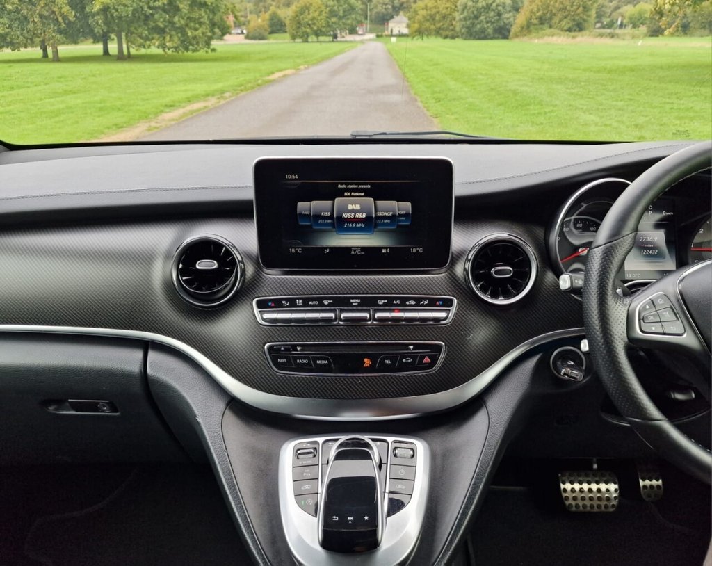 Used Mercedes-Benz V-Class 2019 for sale - 76716294: Photo 14