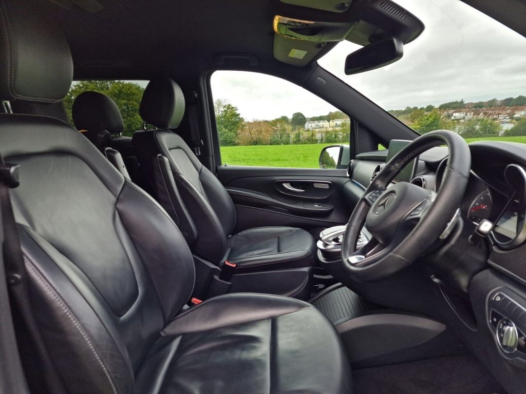Used Mercedes-Benz V-Class 2019 for sale - 76716294: Photo 8