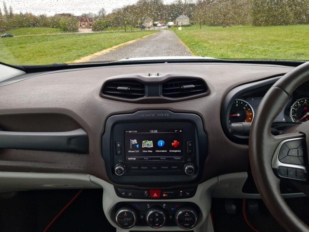 Used Jeep Renegade 2015 for sale - 78074209: Photo 12