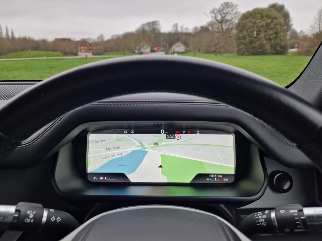 Used Land Rover Defender 2020 for sale - 77647949: Photo 12