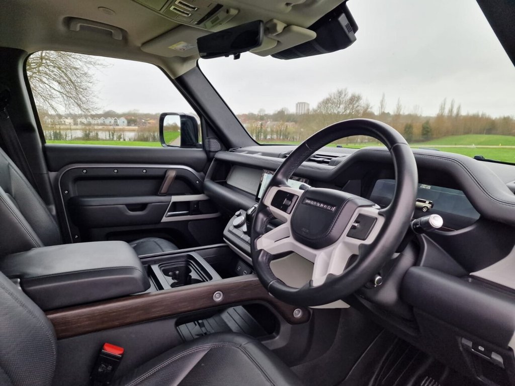 Used Land Rover Defender 2020 for sale - 77647949: Photo 19