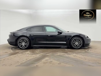 Used Porsche Taycan 2022 for sale - 78302588: Photo