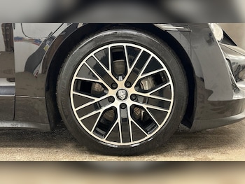 Used Porsche Taycan 2022 for sale - 78302588: Photo