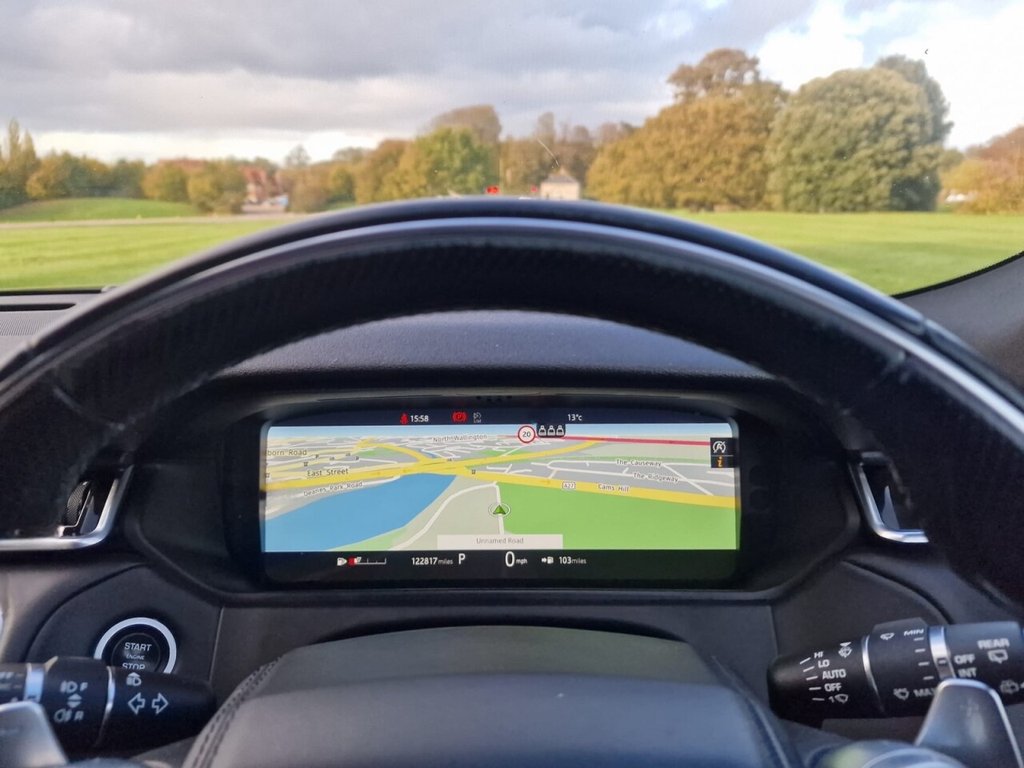 Used Land Rover Range Rover Velar 2018 for sale - 76716324: Photo 12