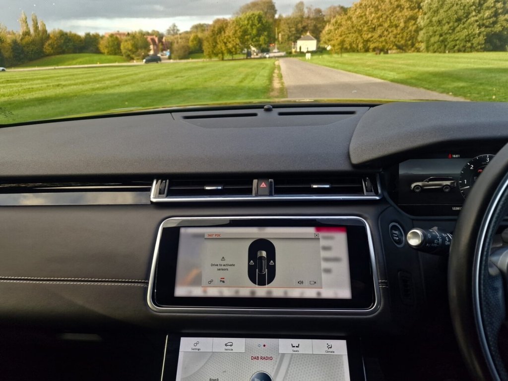 Used Land Rover Range Rover Velar 2018 for sale - 76716324: Photo 19