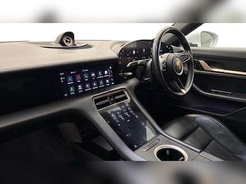 Used Porsche Taycan 2021 for sale - 77499214: Photo