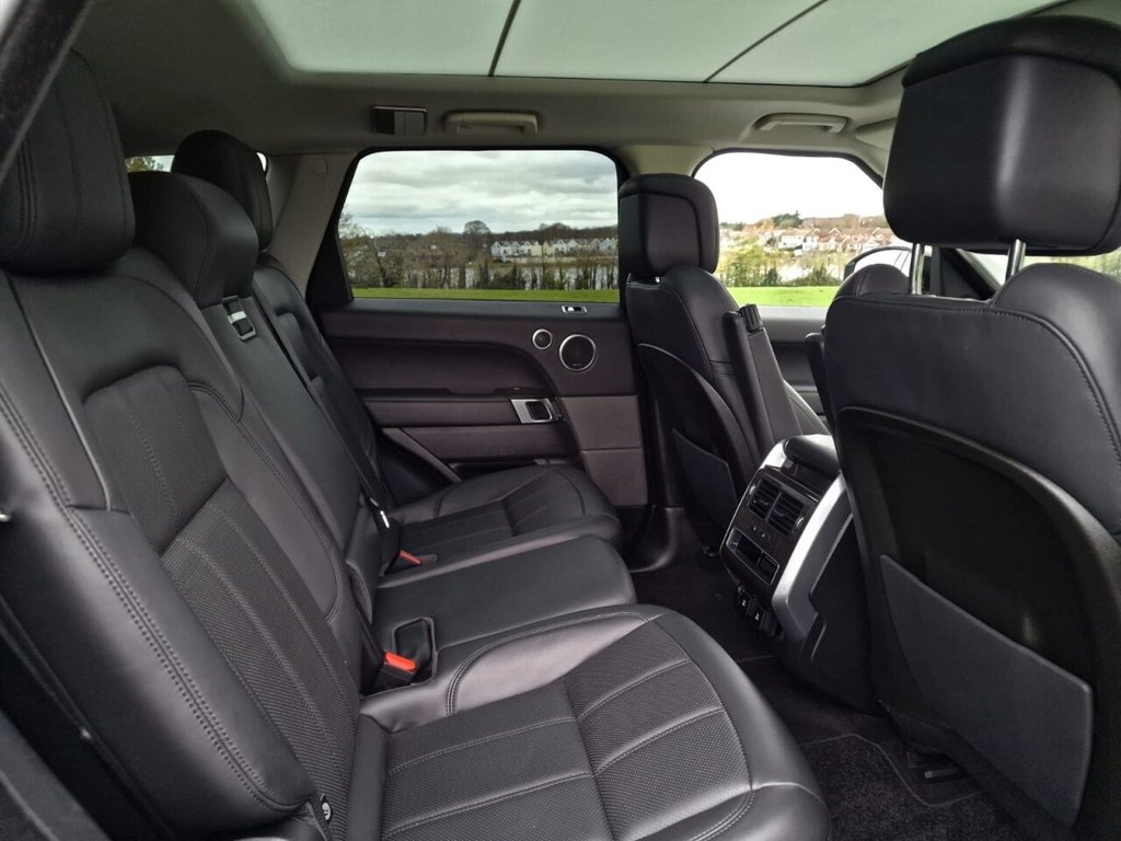 Used Land Rover Range Rover Sport 2018 for sale - 76716266: Photo 11