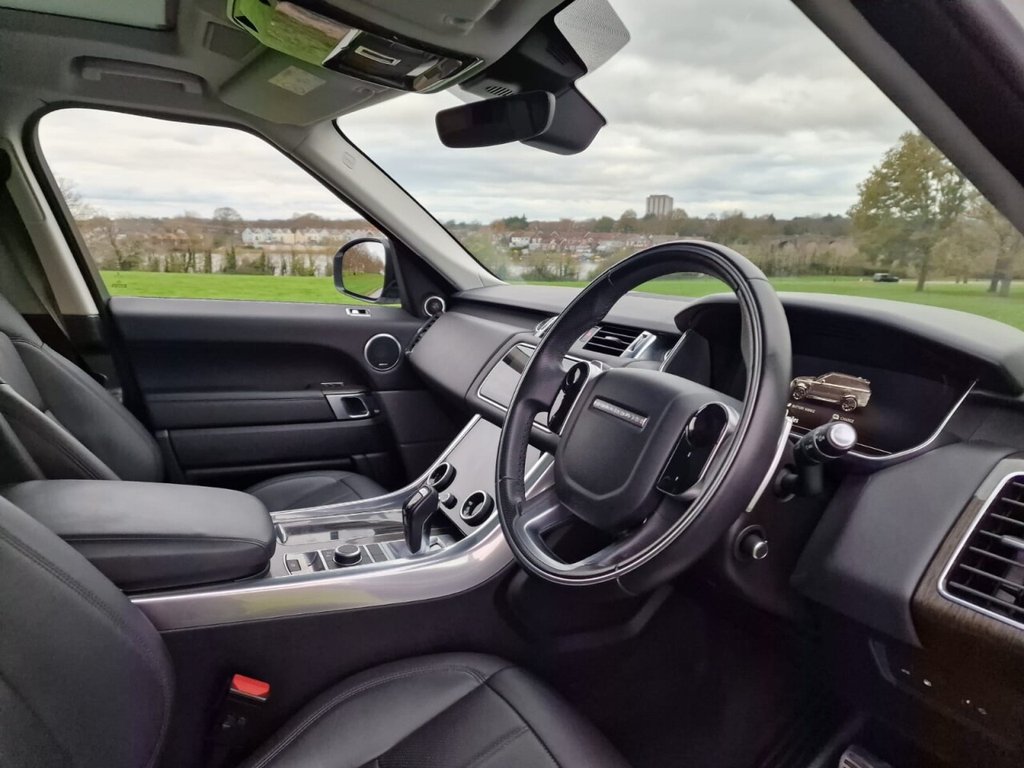 Used Land Rover Range Rover Sport 2018 for sale - 76716266: Photo 9