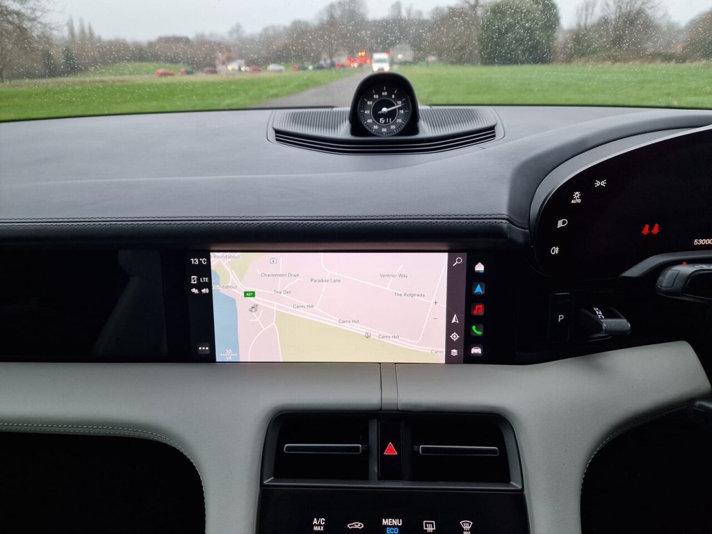 Used Porsche Taycan 2021 for sale - 76716248: Photo 16