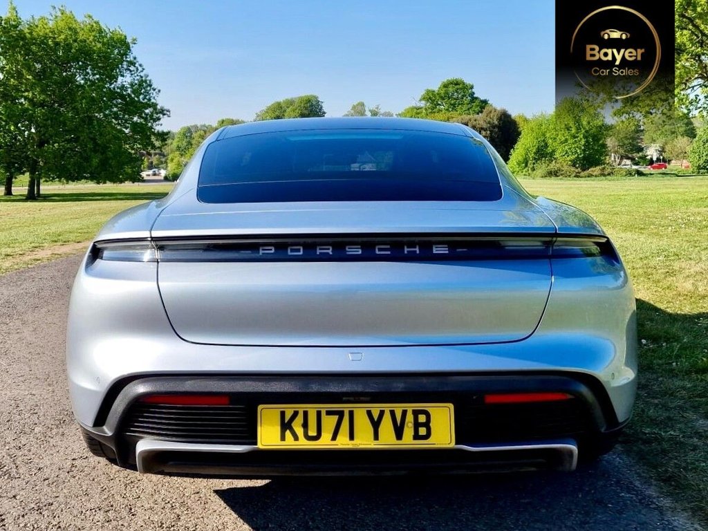 Used Porsche Taycan 2021 for sale - 76716248: Photo 24