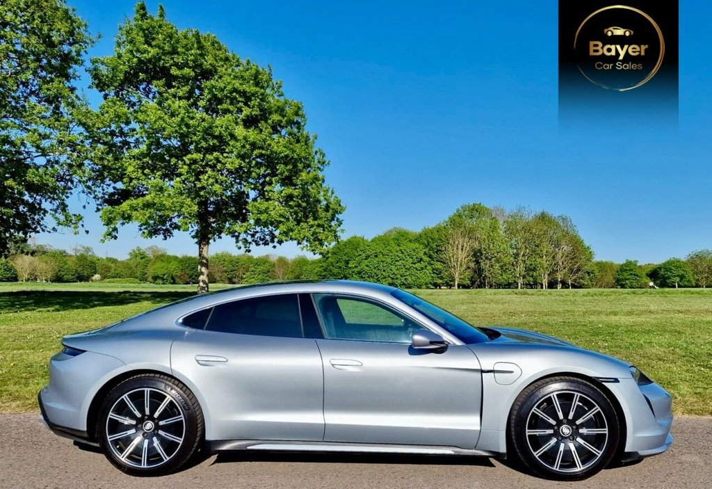 Used Porsche Taycan 2021 for sale - 76716248: Photo 3