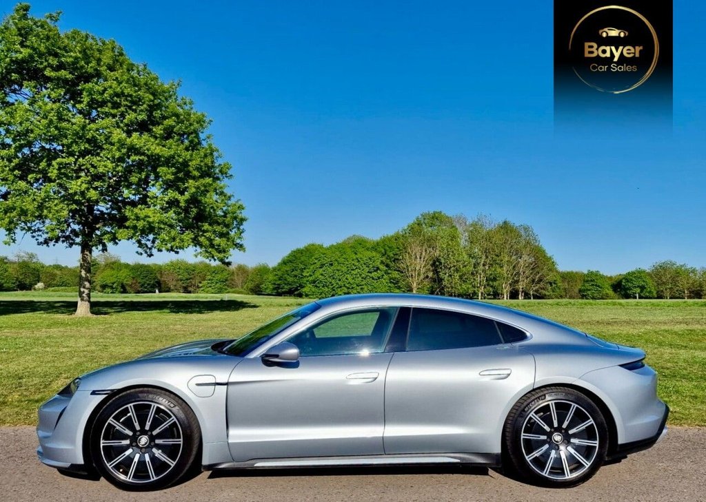 Used Porsche Taycan 2021 for sale - 76716248: Photo 4