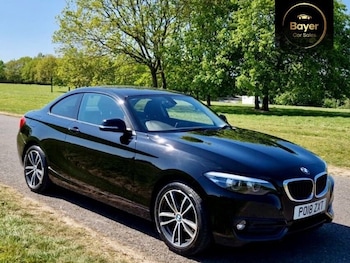 Used BMW 2 Series 2018 for sale - 78406200: Photo