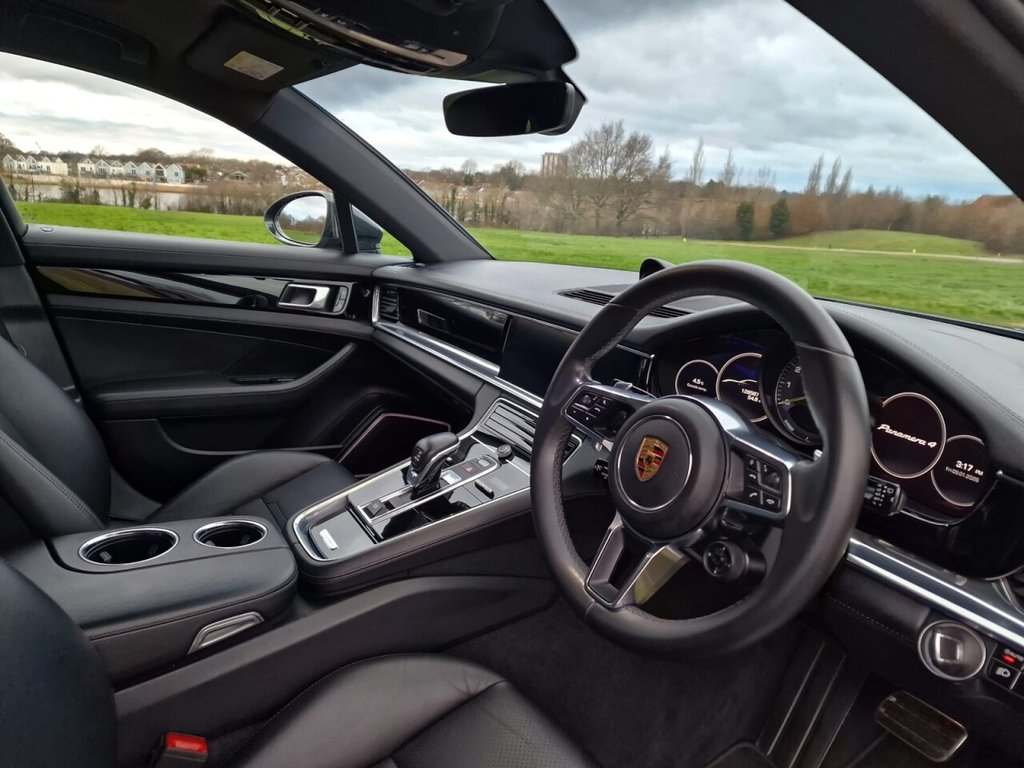 Used Porsche Panamera 2019 for sale - 77157827: Photo 10
