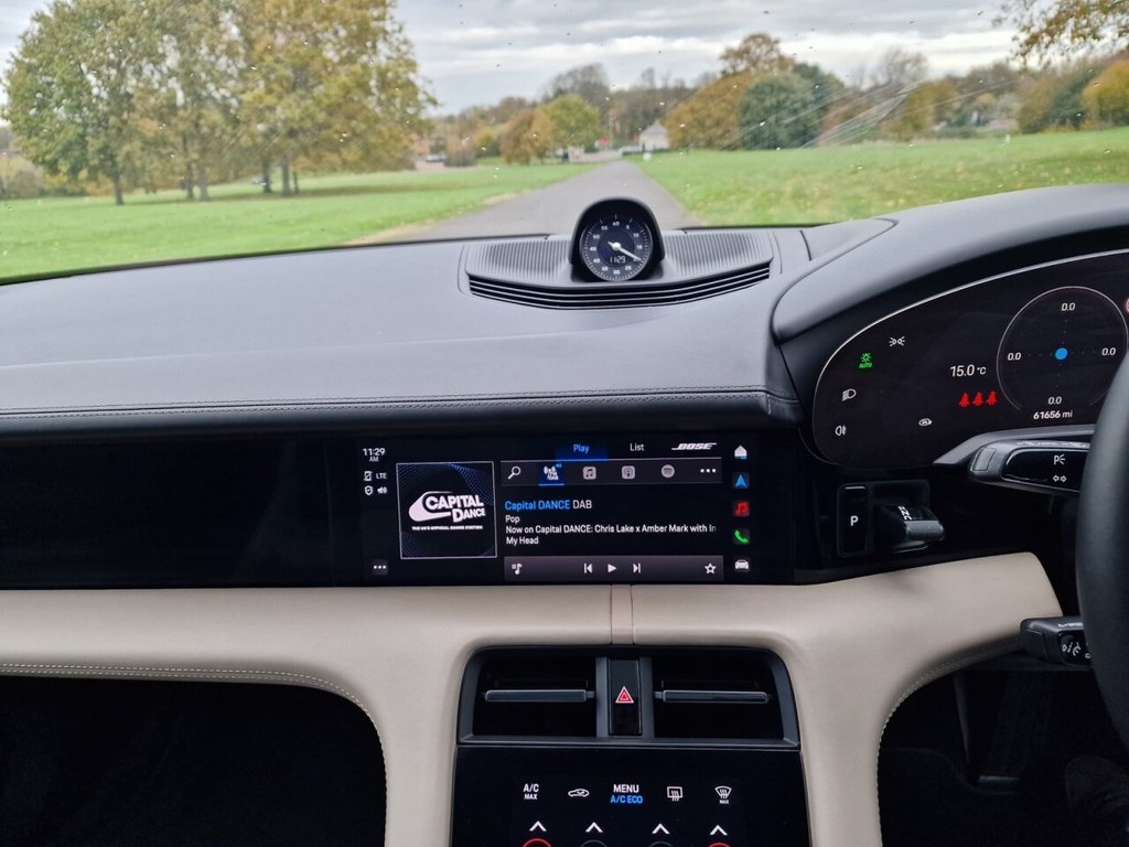 Used Porsche Taycan 2021 for sale - 76716333: Photo 21