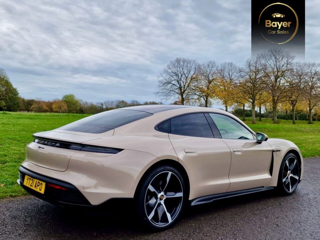 Used Porsche Taycan 2021 for sale - 76716333: Photo 5