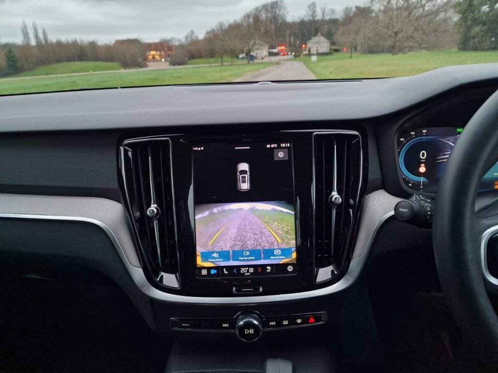 Used Volvo V60 2023 for sale - 77372898: Photo 12