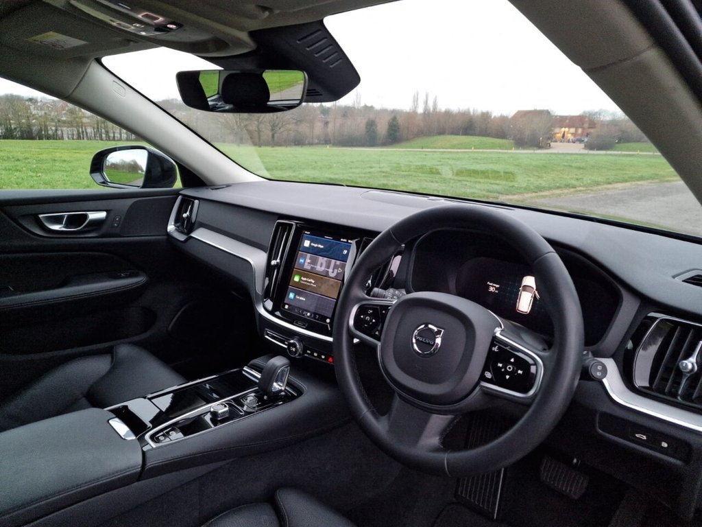 Used Volvo V60 2023 for sale - 77372898: Photo 17