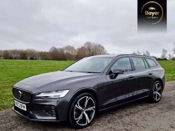 Used Volvo V60 2023 for sale - 77372898: Photo