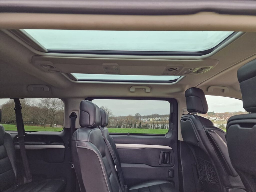 Used Vauxhall Vivaro Life 2022 for sale - 76977455: Photo 12