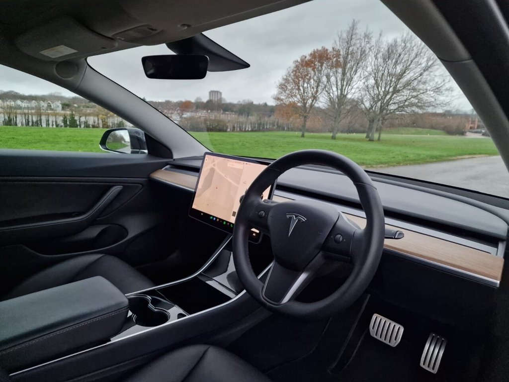 Used Tesla Model 3 2020 for sale - 76868181: Photo 18