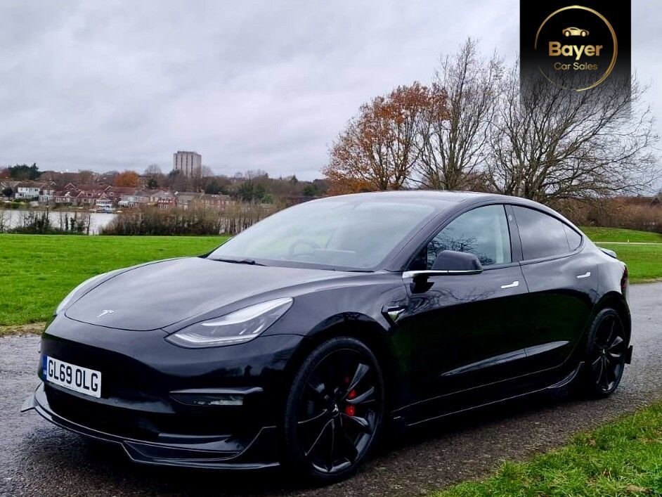 Used Tesla Model 3 2020 for sale - 76868181: Photo 2