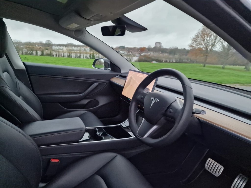 Used Tesla Model 3 2020 for sale - 76868181: Photo 9