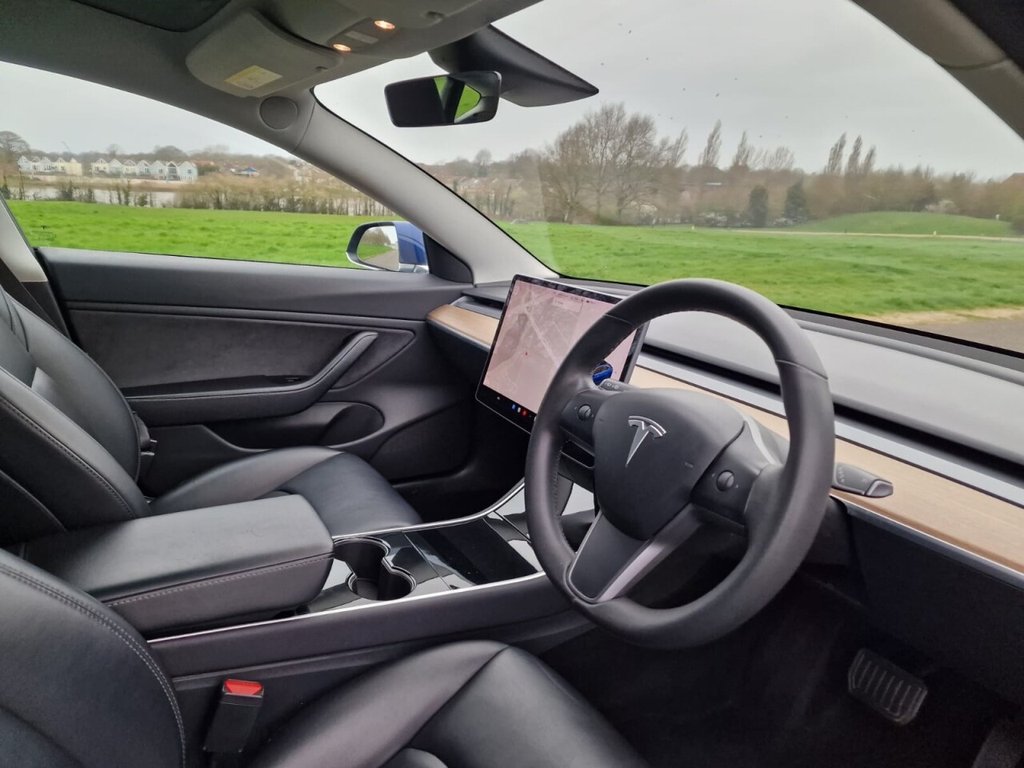 Used Tesla Model 3 2019 for sale - 77855483: Photo 9