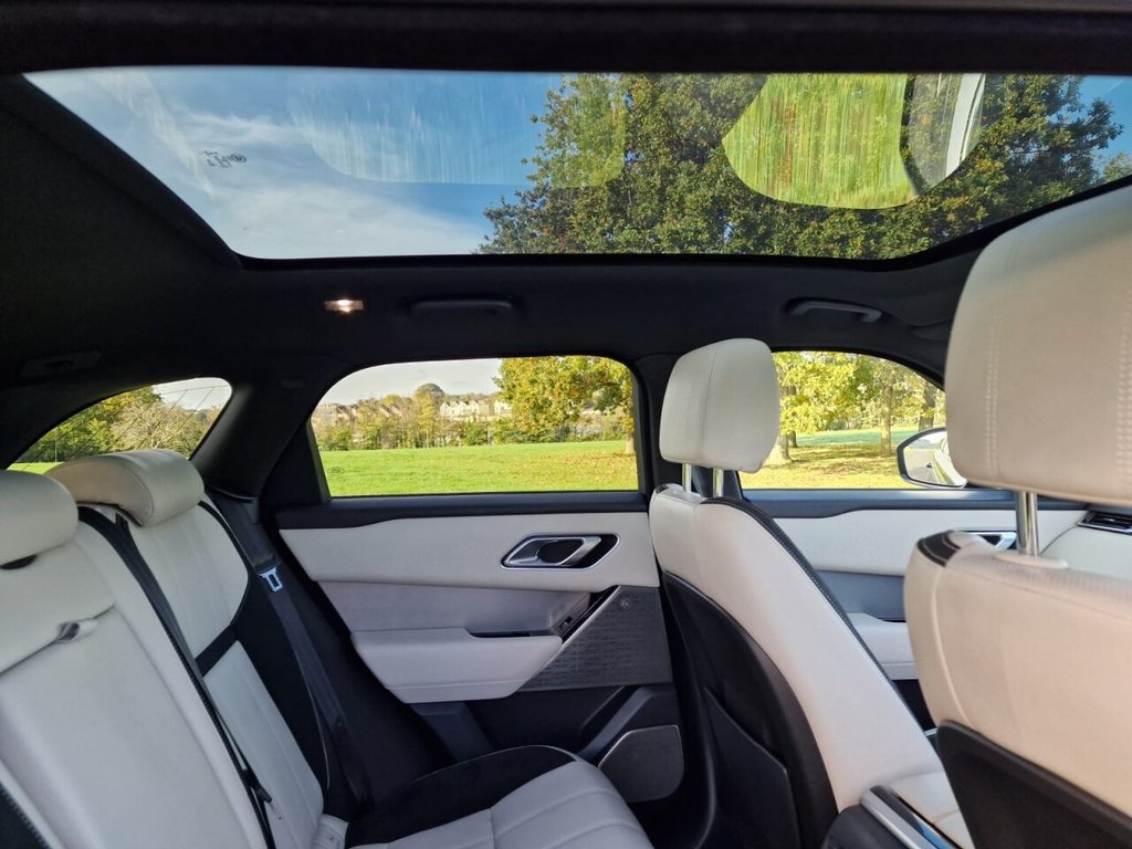 Used Land Rover Range Rover Velar 2018 for sale - 76716310: Photo 10