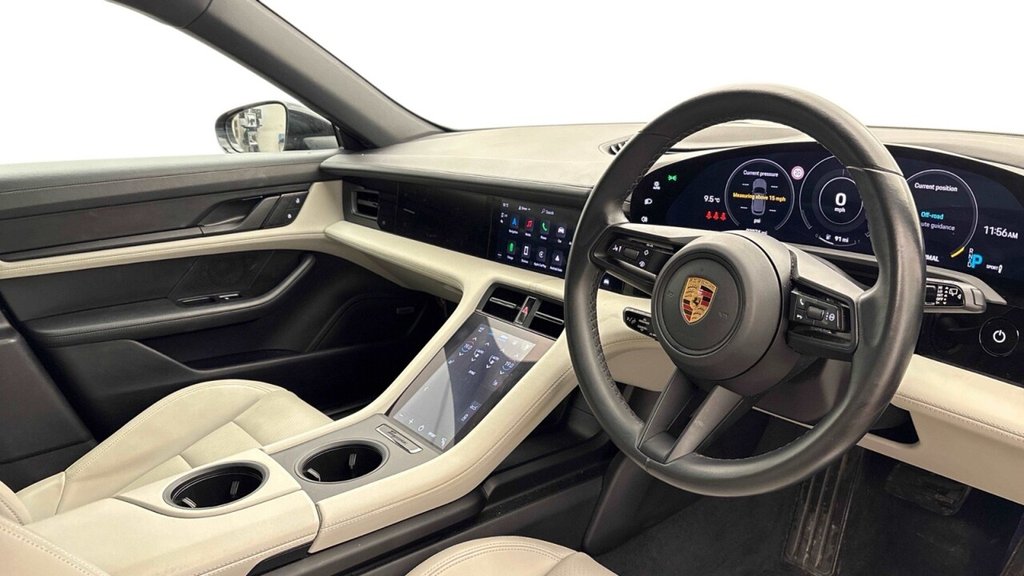 Used Porsche Taycan 2022 for sale - 77205439: Photo 4