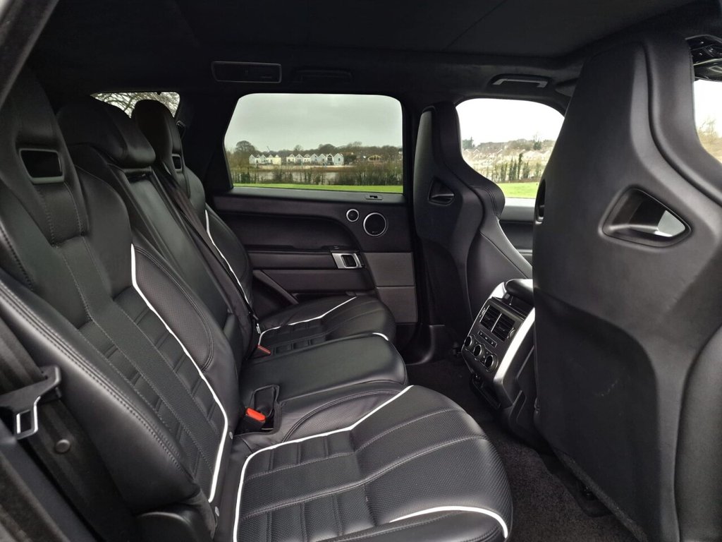 Used Land Rover Range Rover Sport 2015 for sale - 77302165: Photo 11