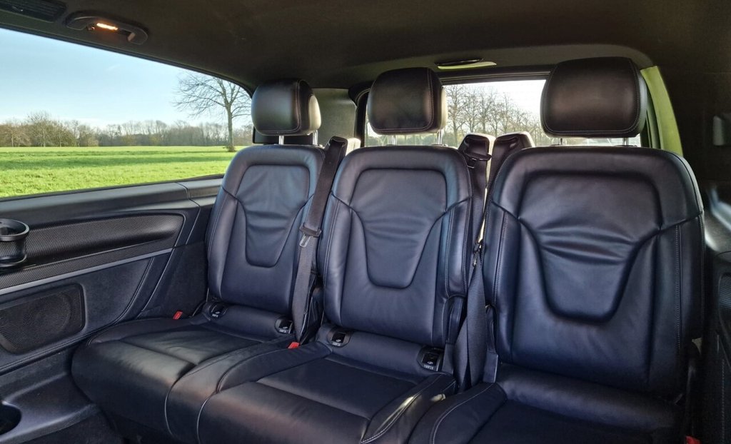Used Mercedes-Benz V-Class 2023 for sale - 76717193: Photo 13