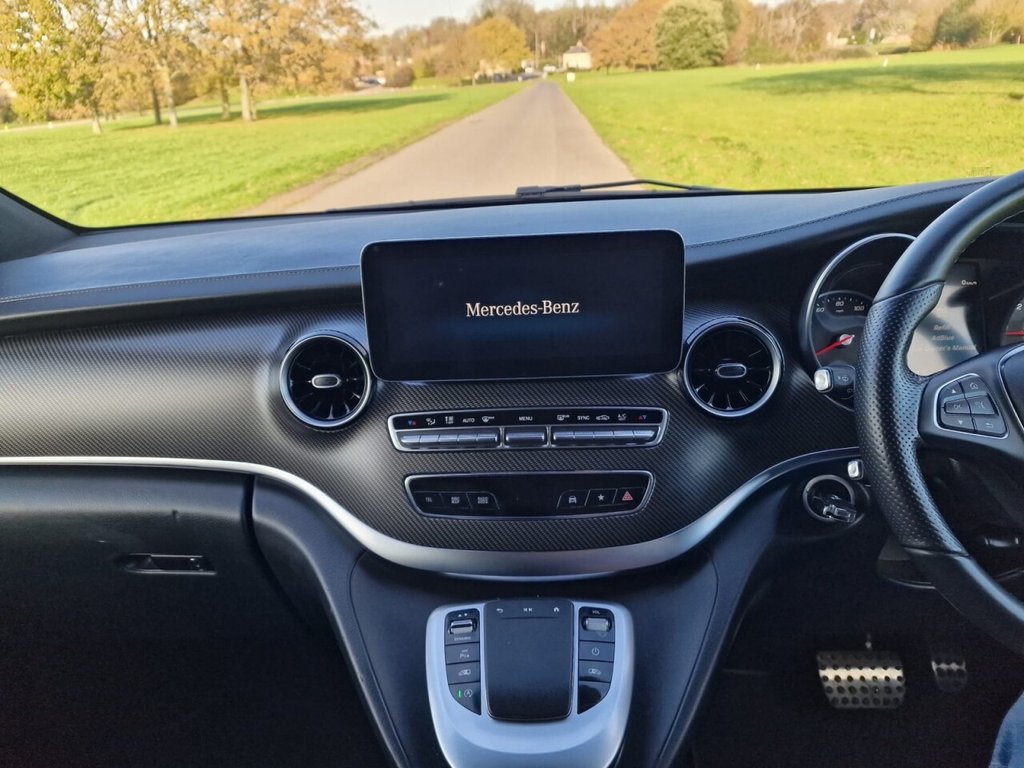 Used Mercedes-Benz V-Class 2023 for sale - 76717193: Photo 14