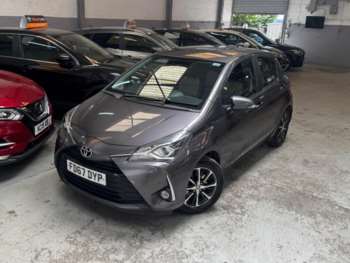 Used Toyota Yaris 2017 for sale - 75081892: Photo