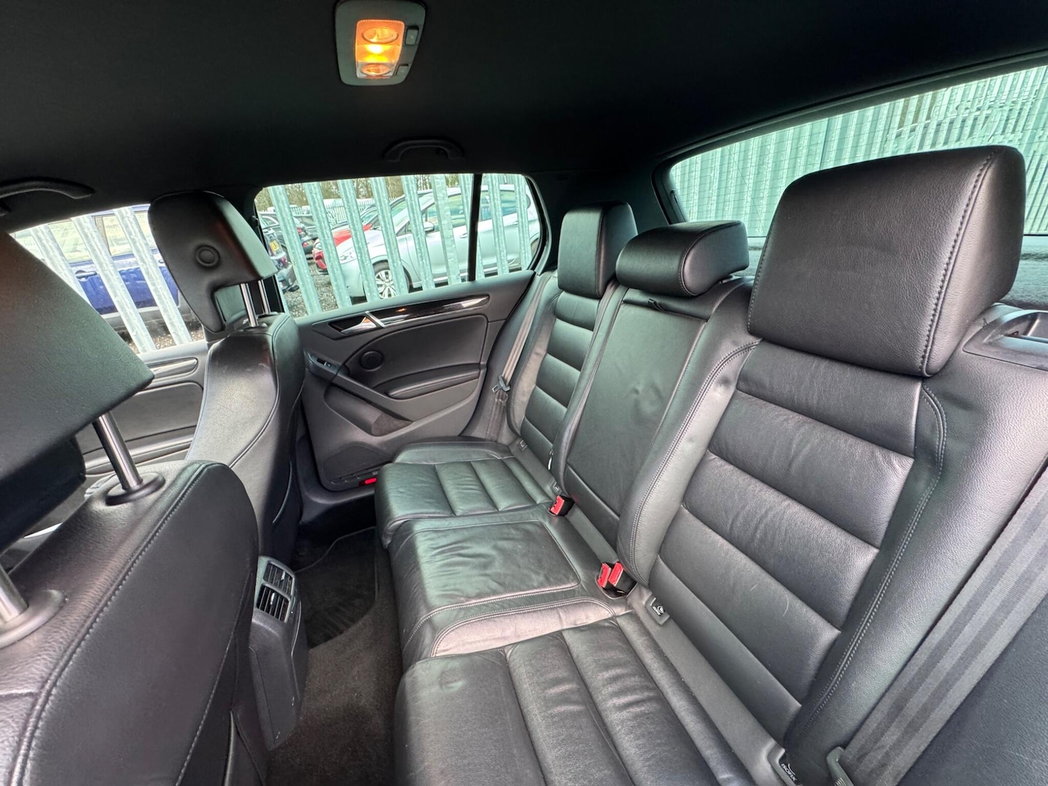 Used Volkswagen Golf 2010 for sale - 78148315: Photo 20