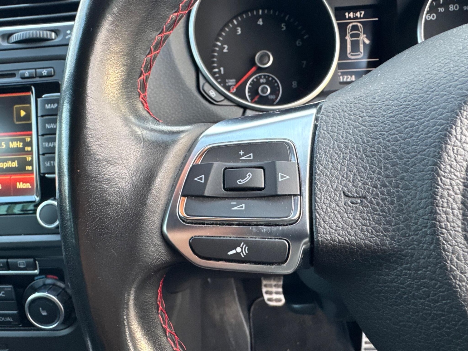 Used Volkswagen Golf 2010 for sale - 78148315: Photo 61