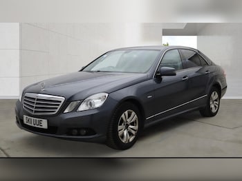 Used Mercedes-Benz E Class 2011 for sale - 78417236: Photo