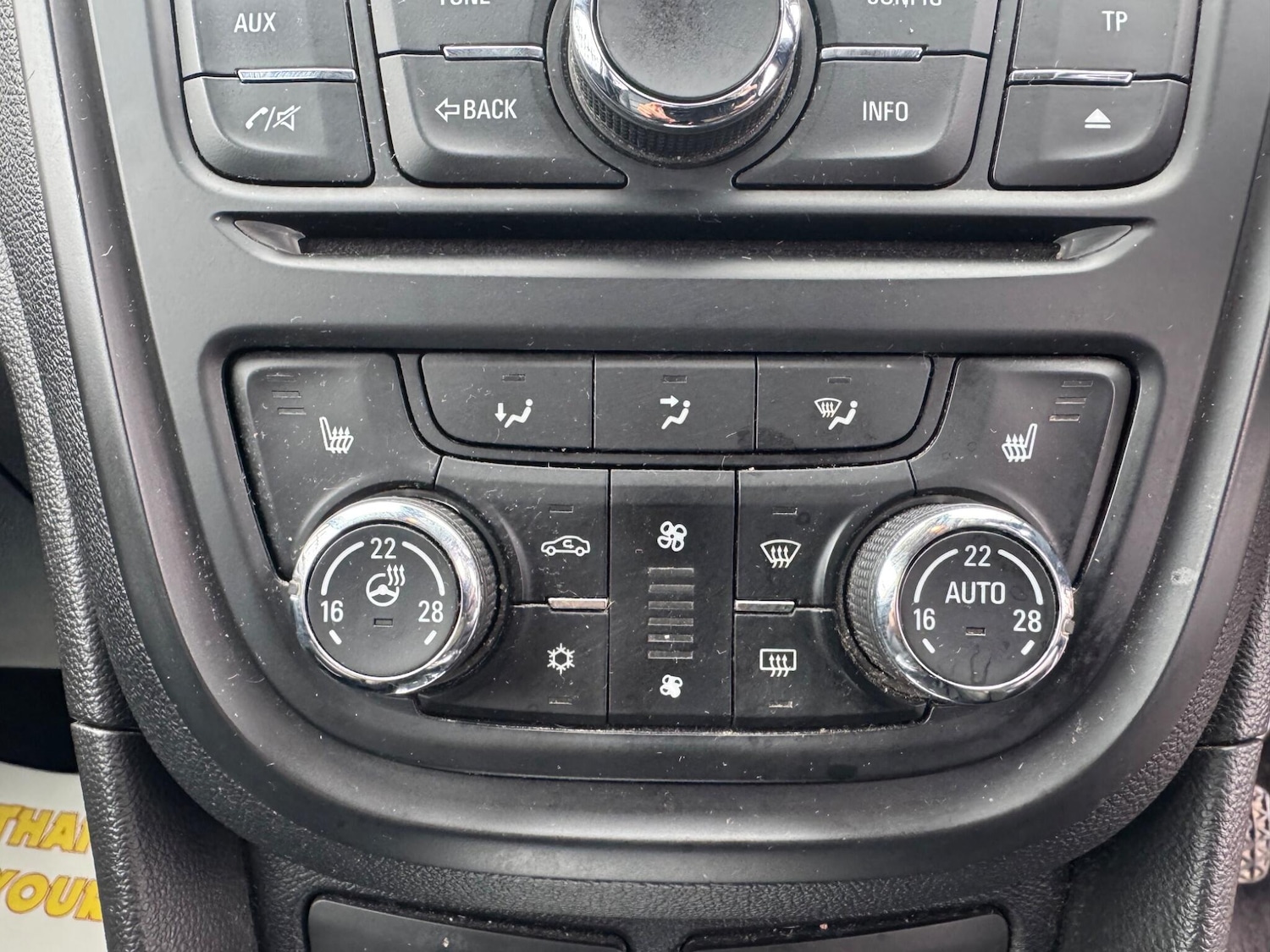 Used Vauxhall Mokka 2016 for sale - 78047984: Photo 24