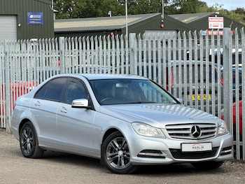 Used Mercedes-Benz C Class 2013 for sale - 79540019: Photo